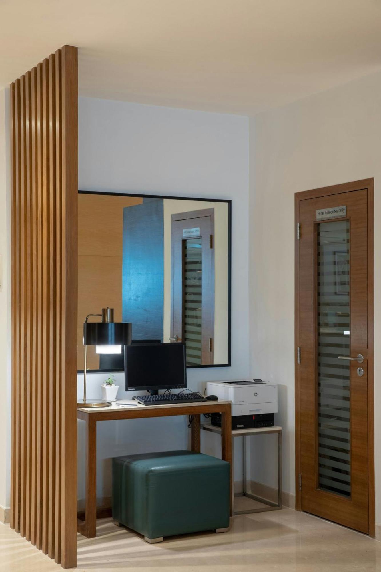Hotel Fairfield By Marriott Bengaluru Whitefield Exterior foto