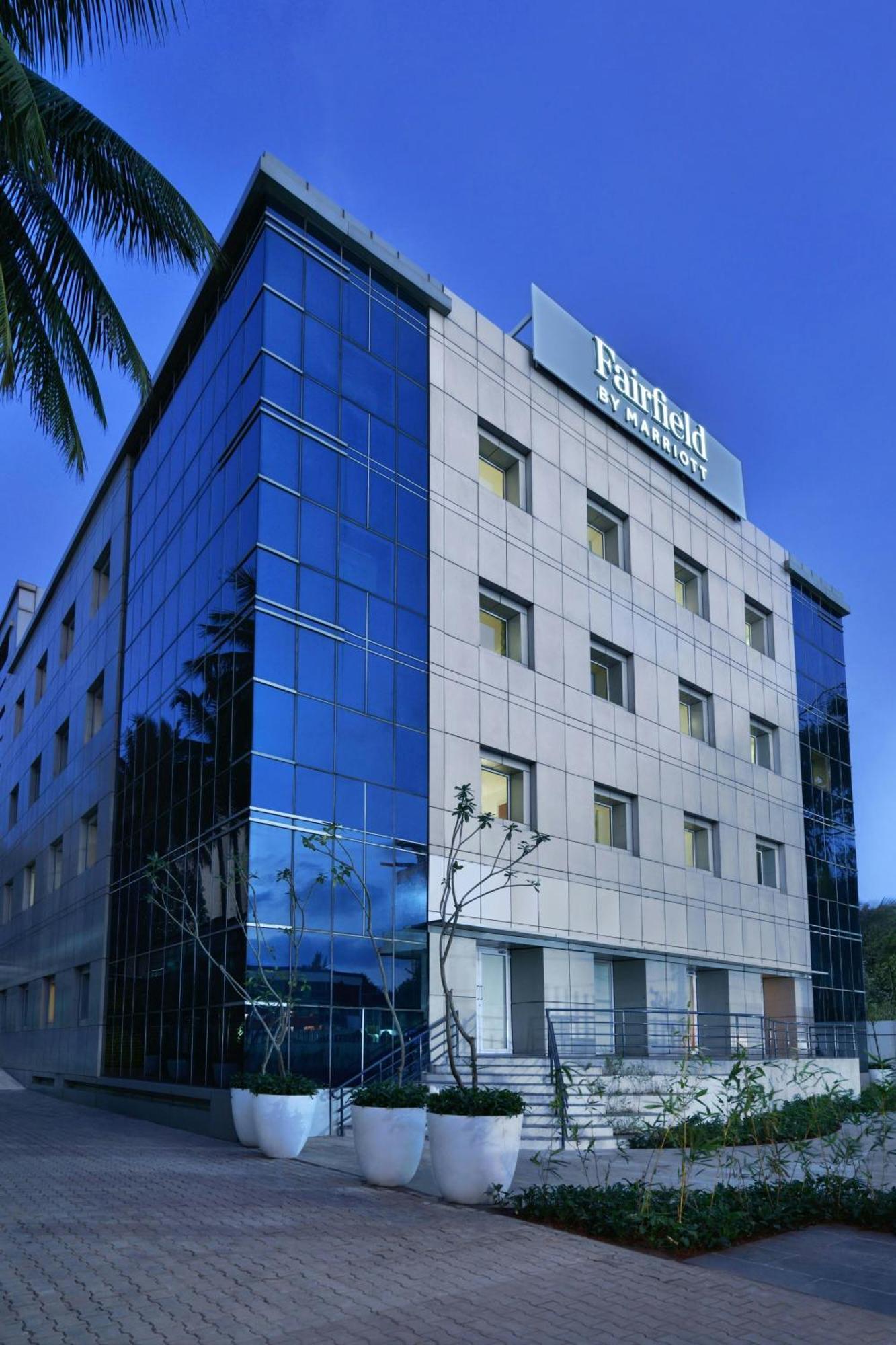Hotel Fairfield By Marriott Bengaluru Whitefield Exterior foto