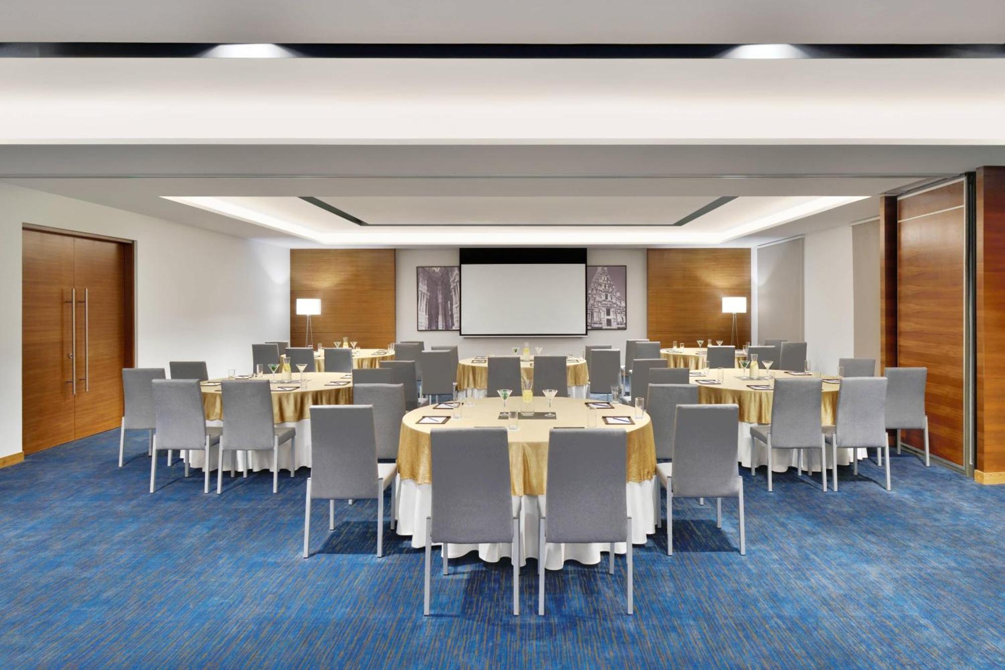 Hotel Fairfield By Marriott Bengaluru Whitefield Exterior foto